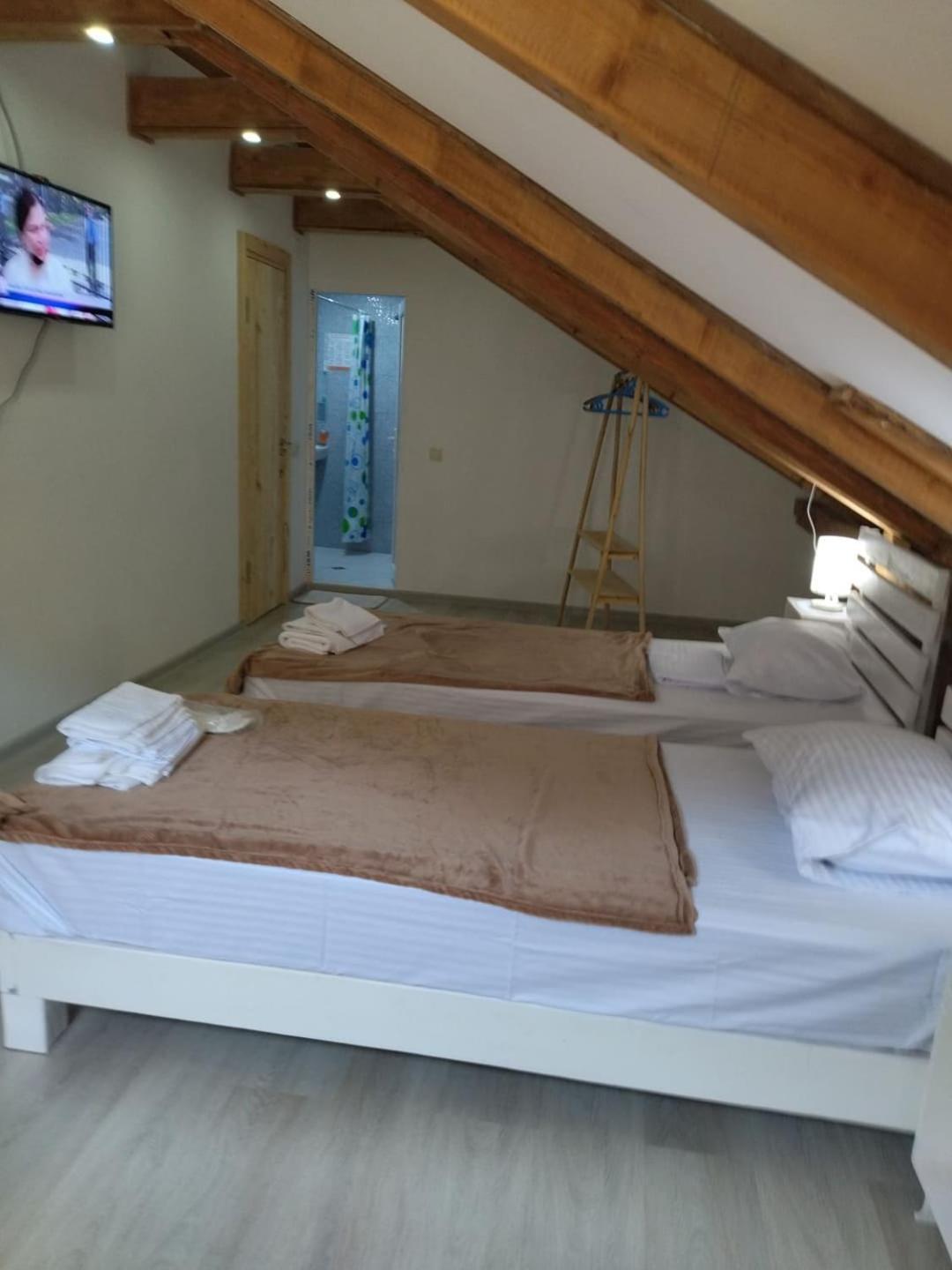 Hotel Alismereti Zekari Buitenkant foto